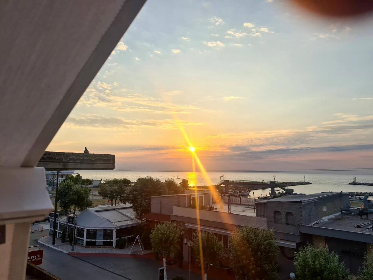 Apartments Nera Paralia-Apartment With Sea View エクステリア 写真