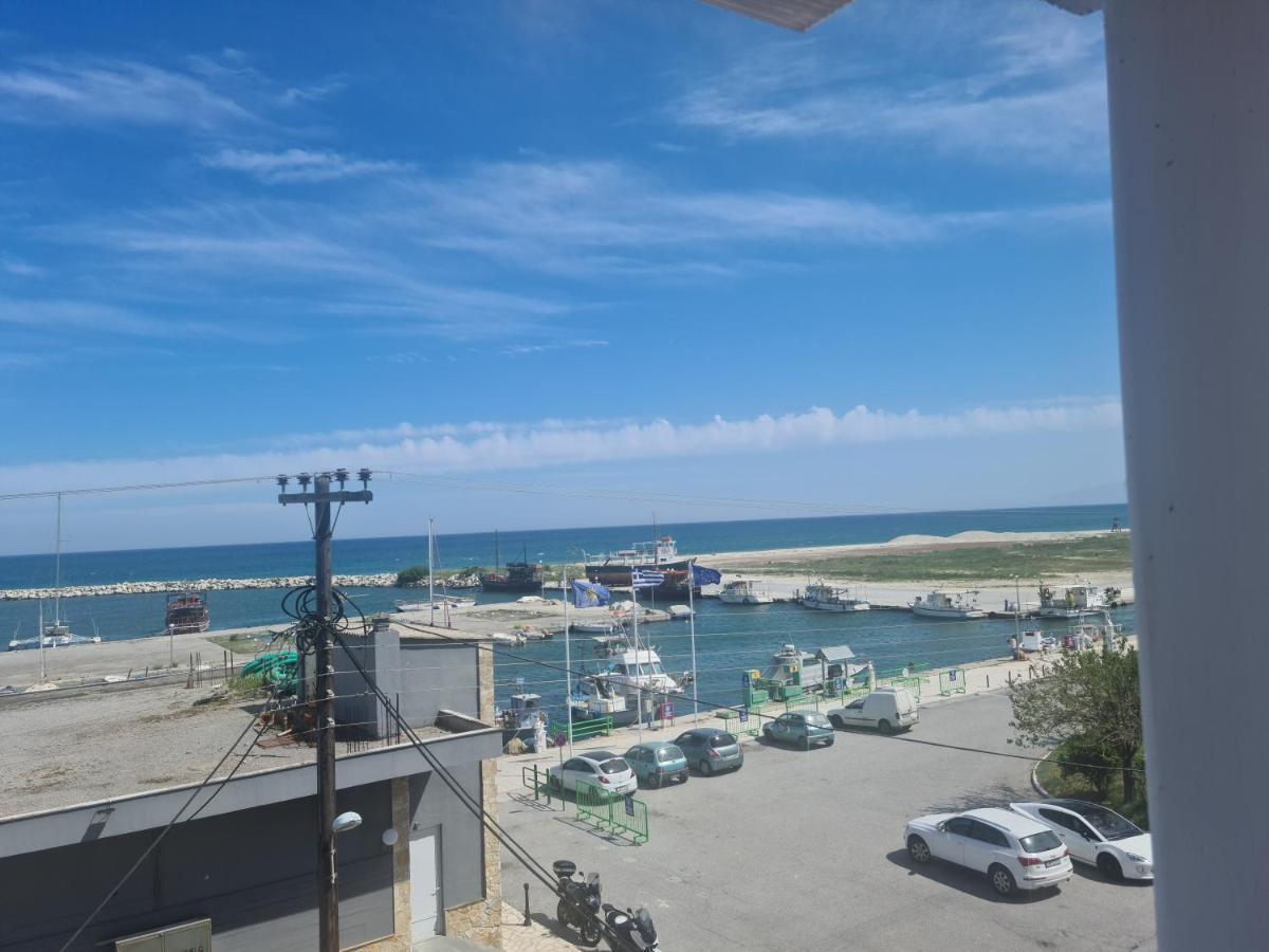 Apartments Nera Paralia-Apartment With Sea View エクステリア 写真