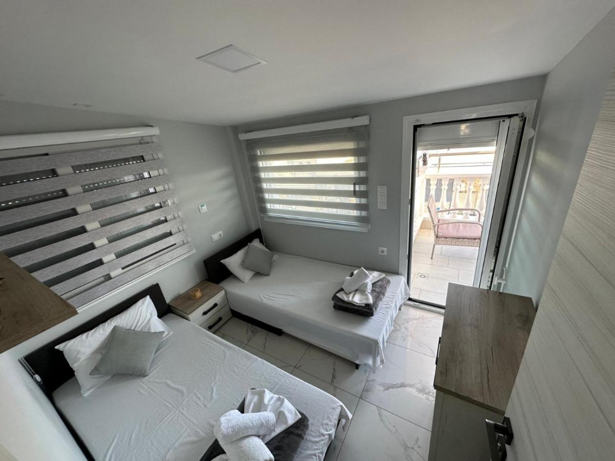 Apartments Nera Paralia-Apartment With Sea View エクステリア 写真